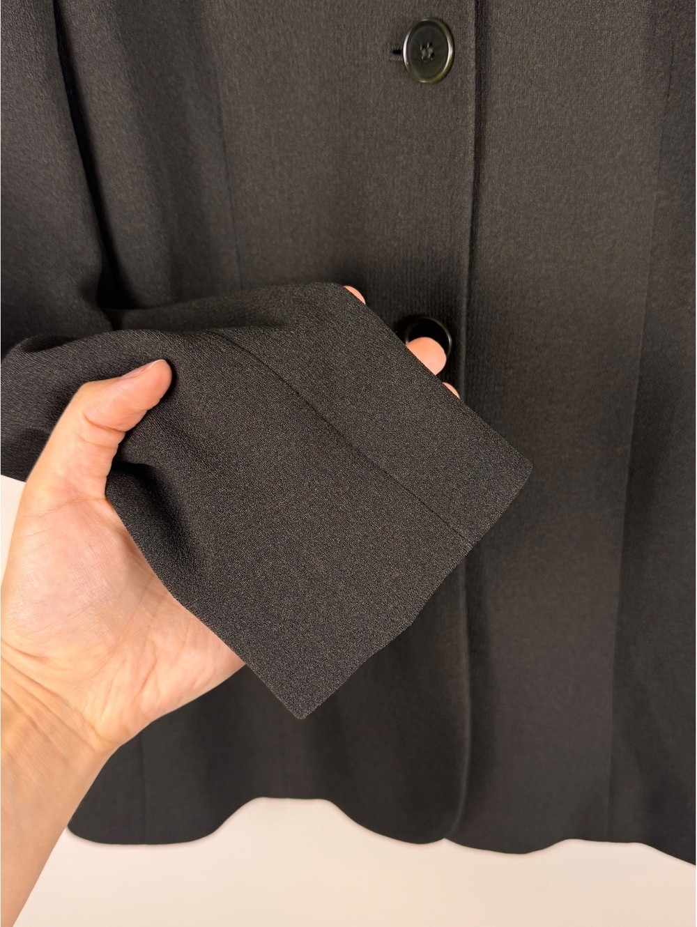 Ann Taylor Vintage Black Skirt Suit Set Blazer Pencil Skirt Size 4 Career - Picture 5 of 13